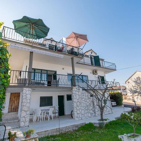 Apartments By The Sea Slatine, Ciovo - 1126 Traù Esterno foto