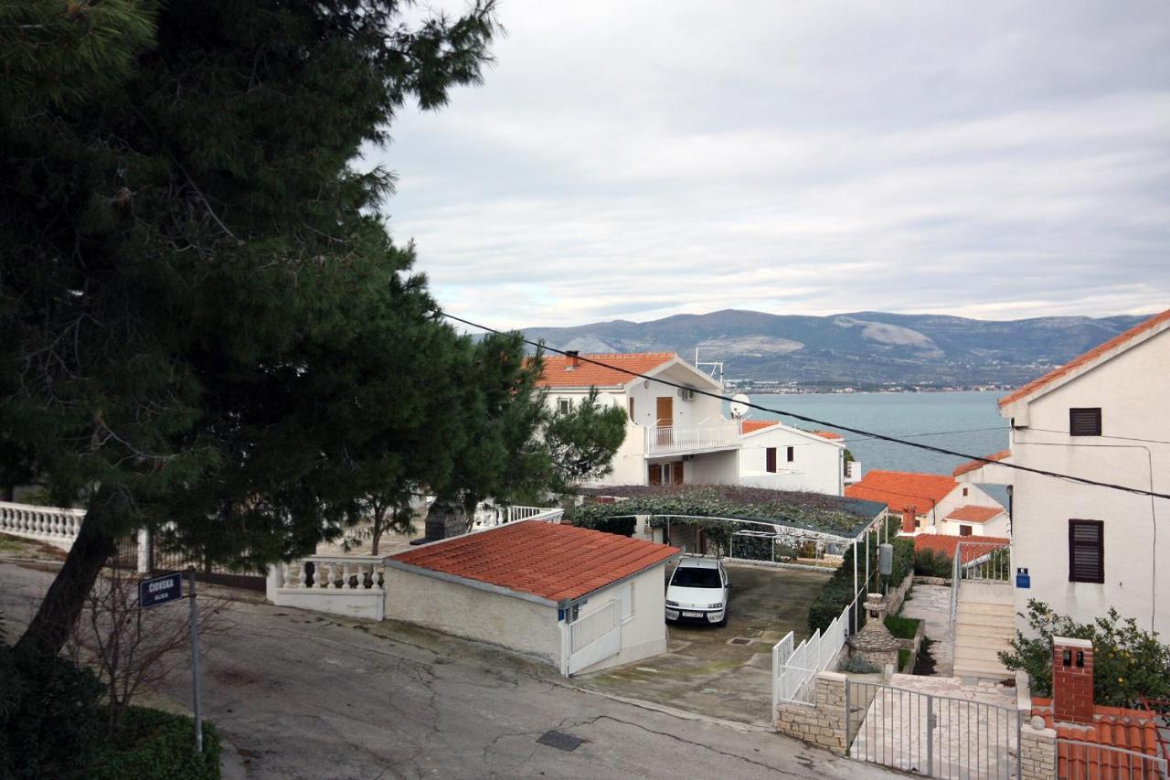 Apartments By The Sea Slatine, Ciovo - 1126 Traù Esterno foto